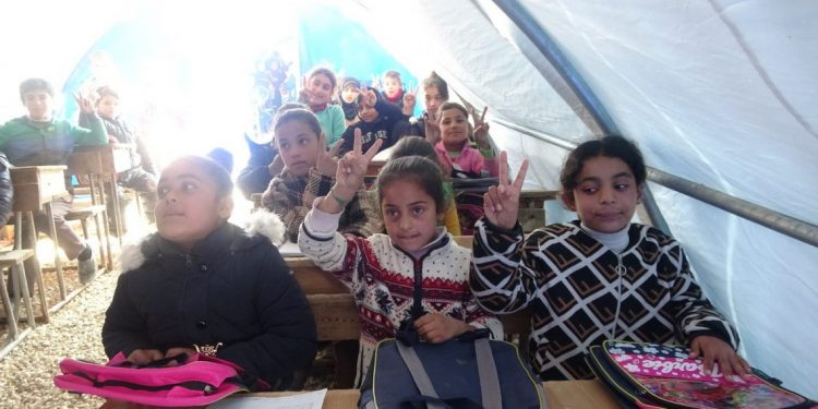 Waşokanî kampı’nda çocuklar eğitimlerine başladı