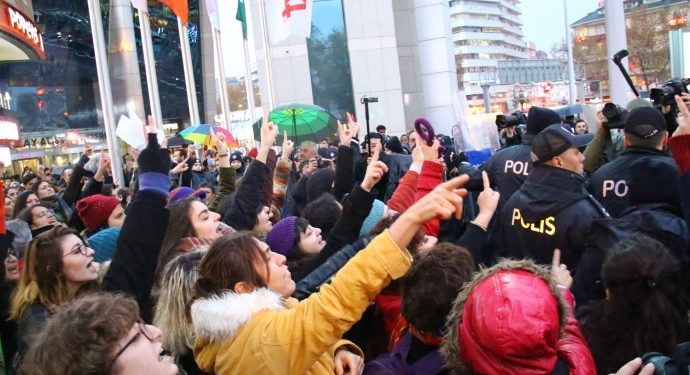 ‘AKP ve Erdoğan rejimine kafa tutuyoruz’