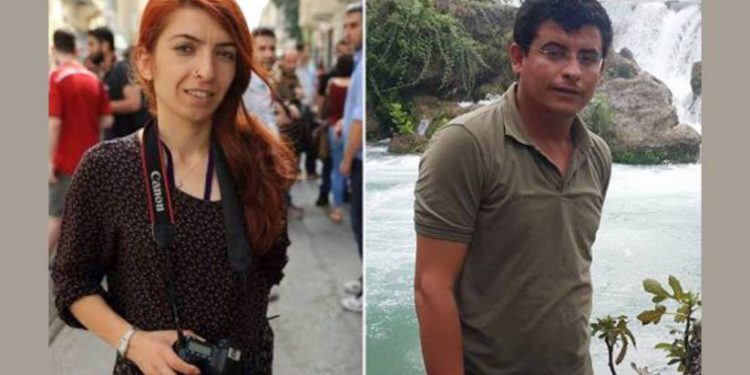 Rehin alınan gazeteciler adliyeye sevk edildi