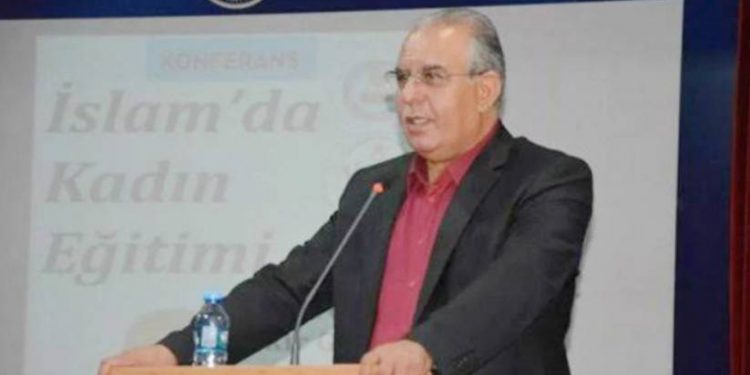 AKP adayı ve İlahiyat Fakültesi Başkanı kadın öğrencilere cinsel saldırıda bulundu