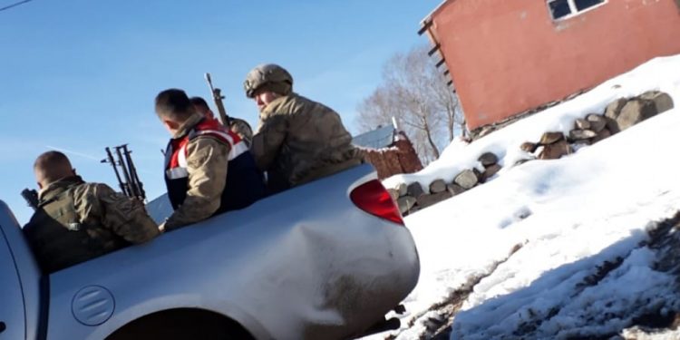 İşgalci Türk devleti Kanîreş’te ‘Operasyon’ adı altında köylülere işkence ediyor