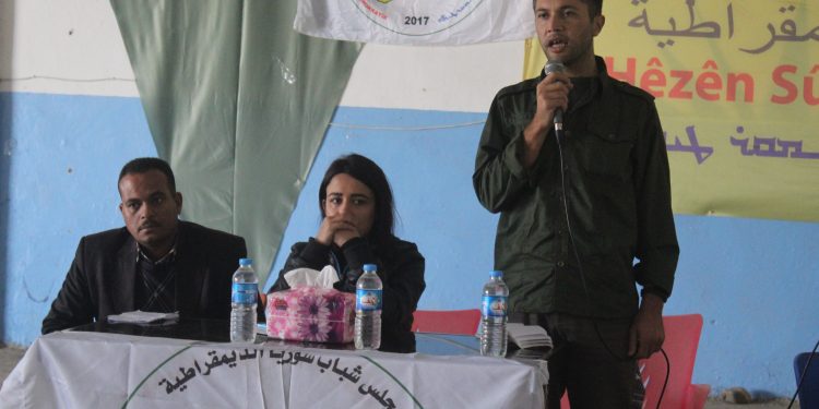 400 gencin katılımı ile toplantı gerçekleştirildi