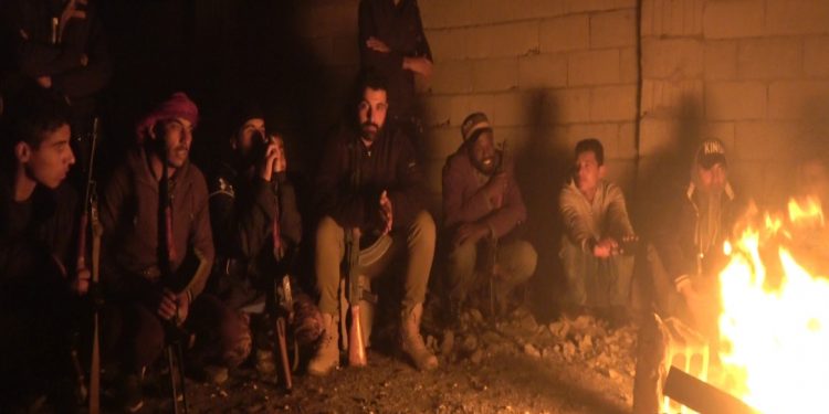 Gençler özsavunma cephelerinde yerlerini alıyorlar