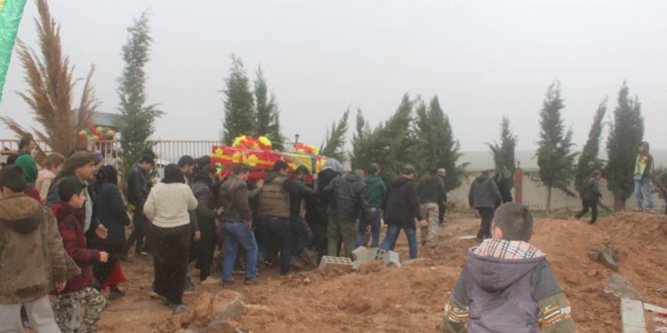 Cenga Rojava Direnişi şehidi sonzuluğa uğurlandı