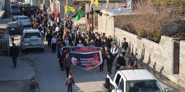 Mexmur’lu gençler Halklar Önderi Öcalan’a yönelik tecridi kınadı
