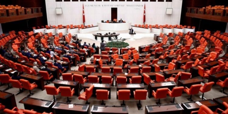 Libya’nın işgali Türk meclisinde kabul edildi