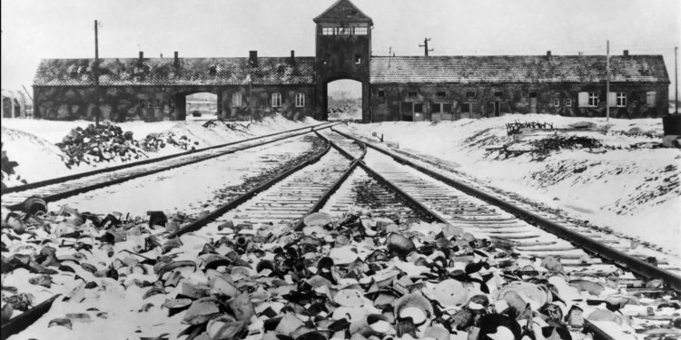 Ölümün kendinden utandığı yer: Auschwitz | FOTO GALERİ