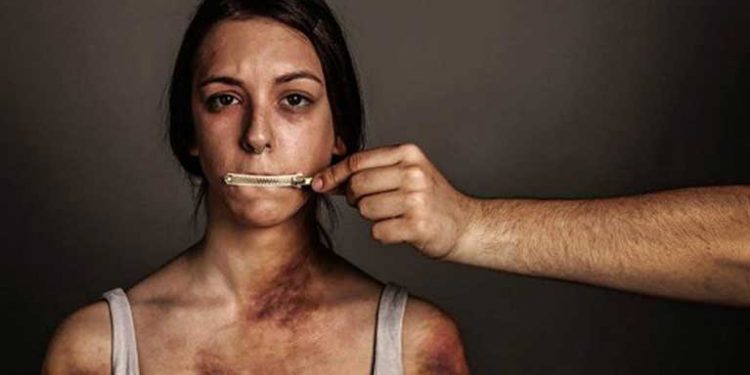 Kadın Şiddeti ve Tecavüz Eril Egemen Zihniyetin Ürünüdür