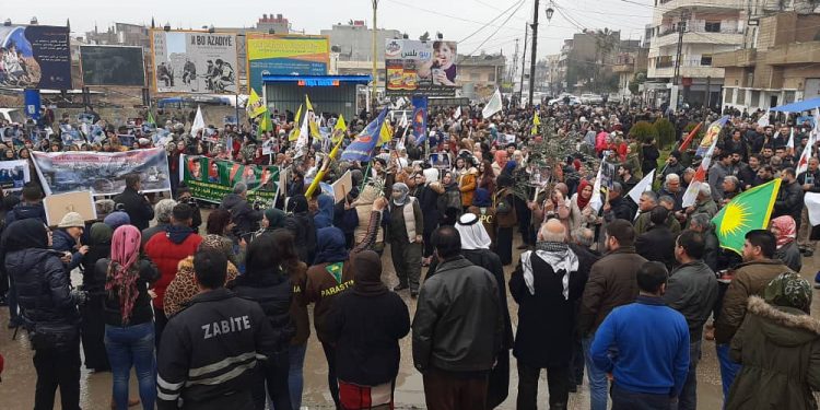 Rojava Kurdistan’ı Efrîn için yürüdü