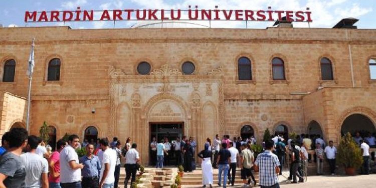 Artuklu Üniversitesi “güvenliğinden” öğrencilere ajanlık teklifi!
