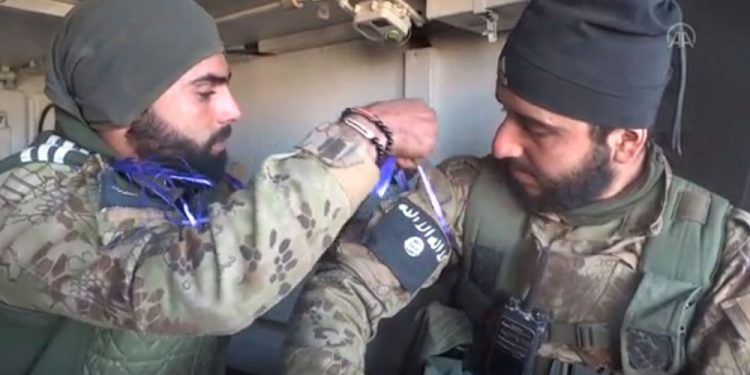 Faşist şef bunu görmesin: AA DAİŞ’lerin görüntüsünü paylaştı!