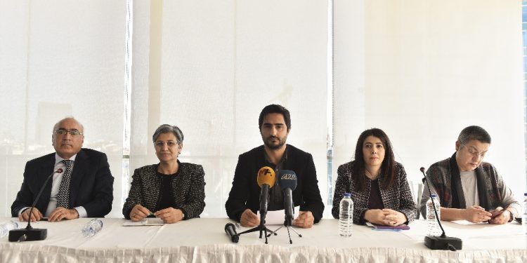 Halklar Önderi Öcalan’a ilişkin açıklama: Tecridi birlikte kaldıralım!