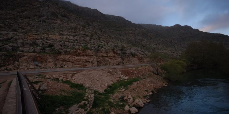 Gerillaya karşı aciz durumda kalan işgalci Türk devleti, yurttaşlara ajanlık dayatıyor!