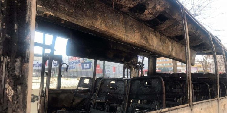 SON DAKİKA – Ateşin Çocukları İnisiyatifi 1 gemi, otobüs ve fabrikayı ateşe verdi