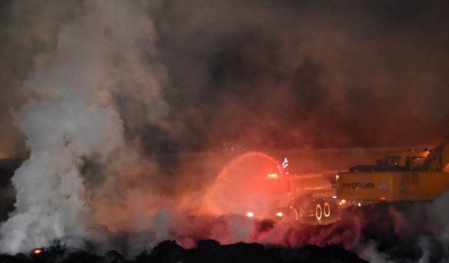 SON DAKİKA – Ateşin Çocukları İnisiyatifi 1 gemi, otobüs ve fabrikayı ateşe verdi