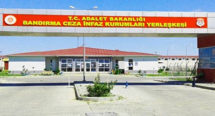 Bandırma Cezaevi’nde insanlık dışı uygulama: Tutuklular falakaya yatırıldı!