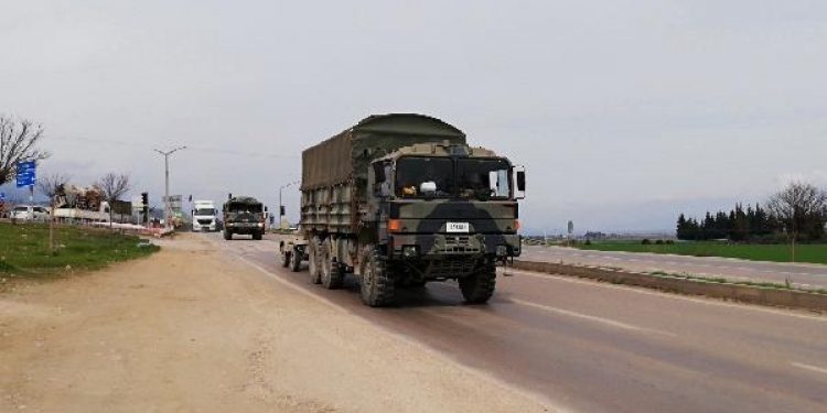 Onlarca Türk askerin öldüğü İdlib’e askeri sevkiyat