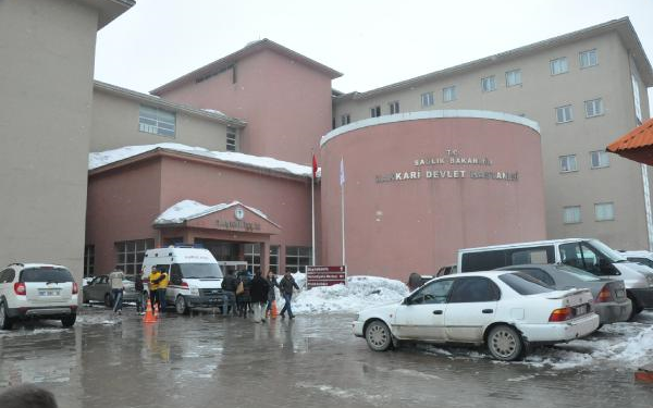 Colemêrg Devlet Hastanesinde AKP’nin doktor elemanı!