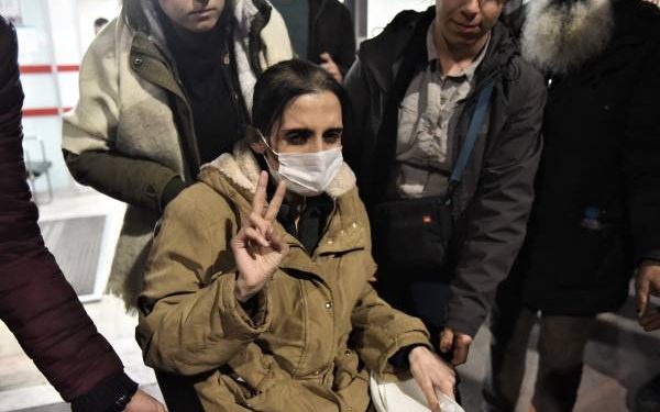 Direnişteki Grup Yorum üyeleri hastaneden taburcu edildi