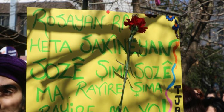 Dersim’de 8 Mart kutlaması