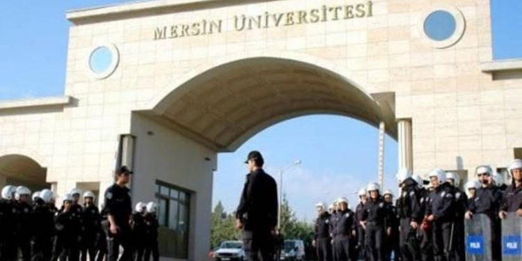 Faşist elemanın anmasını protesto eden 33 öğrenciye 300 yıl hapis cezası!