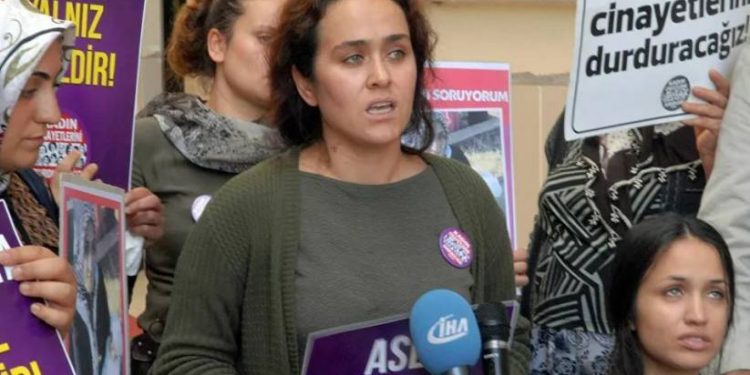 Amed’de bir kadın, işgalci Türk askeri tarafından katledildi