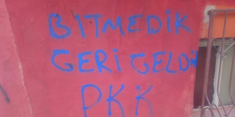 DGH’den Newroz için duvar yazılama çalışması