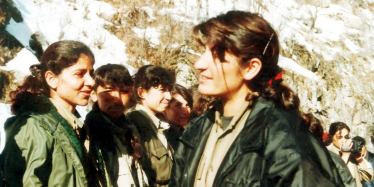 Siyah saçlarında düğümlenmiş umudum: Filiz Yerlikaya