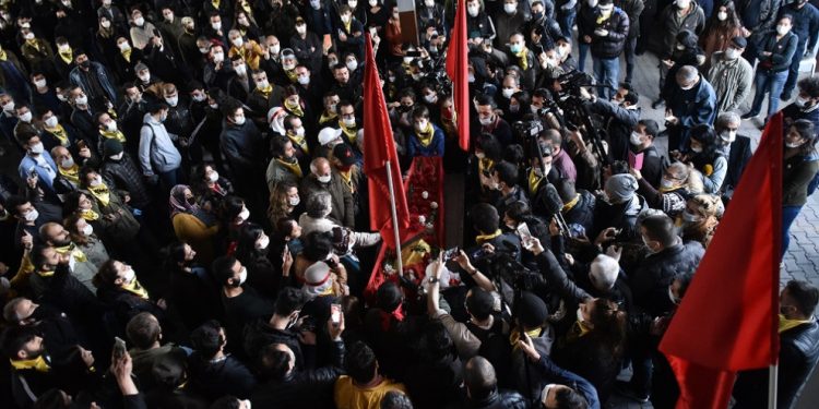 İbrahim Gökçek binler tarafından anıldı