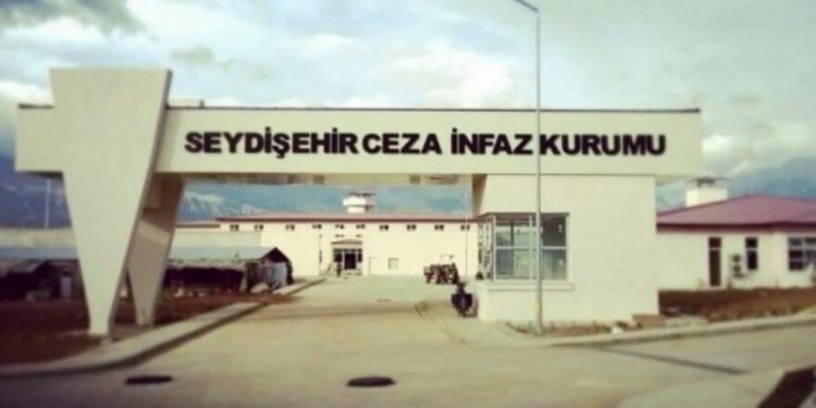 Açlık grevindeki direnişçilere ölüm tehdidi!