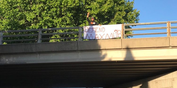 Marsilya’da TCŞ aktivistlerinden işgal ve işbirliğine karşı eylemler