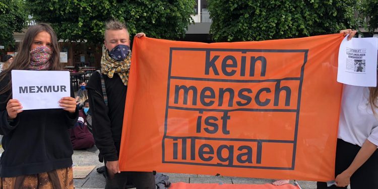 JXK ve YXK’den Mainz’de açlık grevindeki aktivistlere ziyaret