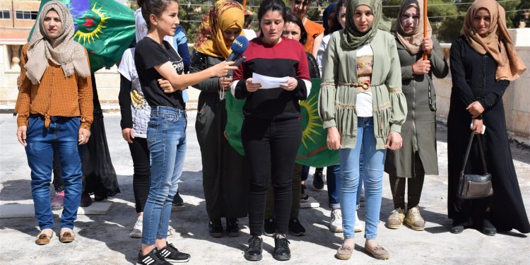 Rojava’lı genç kadınlar insan ve kadın hakları örgütlerini göreve çağırdı
