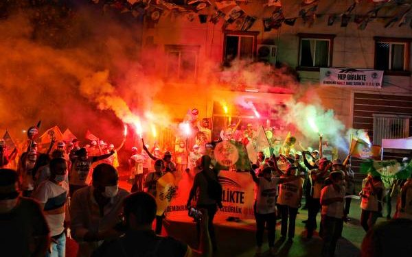 Amed’de büyük coşku