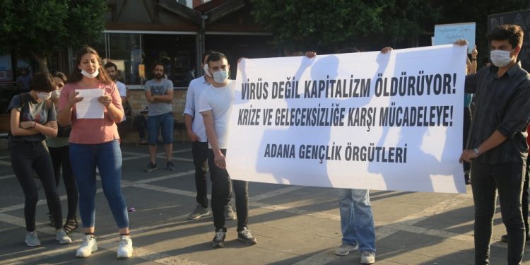 Adana’da gençlik örgütleri eylemi: ‘Gençlik nefes almak istiyor’