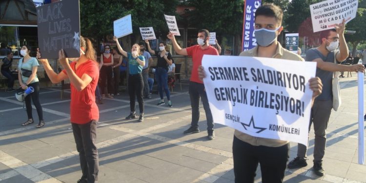 Adana’da gençlik örgütleri eylemi: ‘Gençlik nefes almak istiyor’