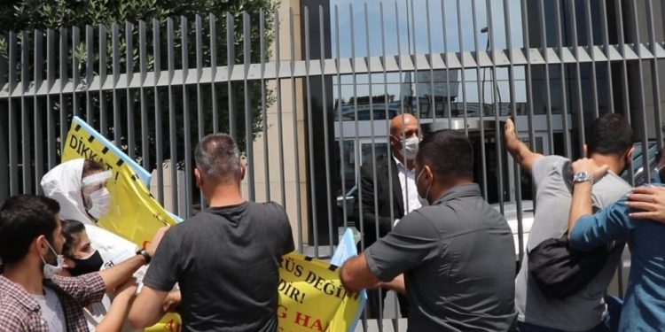 ‘Cengiz Holding’in değil KYK borçlarını silin’