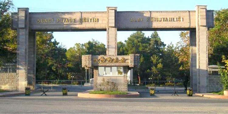 Burdur’da 33 TC askeri virüslü çıktı, 221 asker karantinaya alındı!