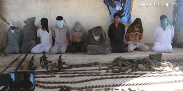 QSD, hamlenin ilk gününde 24 DAİŞ’li çeteyi yakaladı