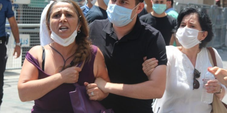 Faşist Türk polisi Cumartesi Anneleri’ne saldırdı