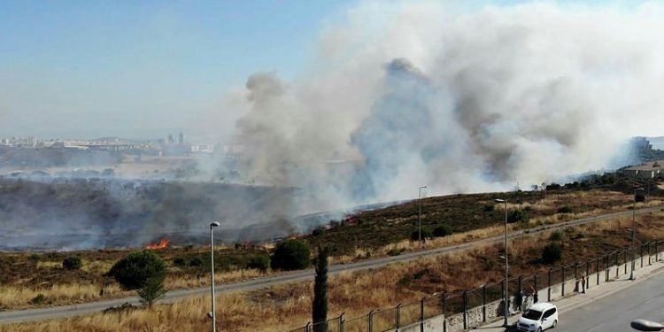 İstanbul’da askeri alanda yangın!