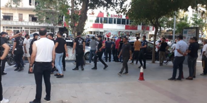 Özel harekat polisi bir kişiyi öldürdü