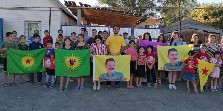 Rusya’da gençler, tecrit ve saldırıları protesto etti