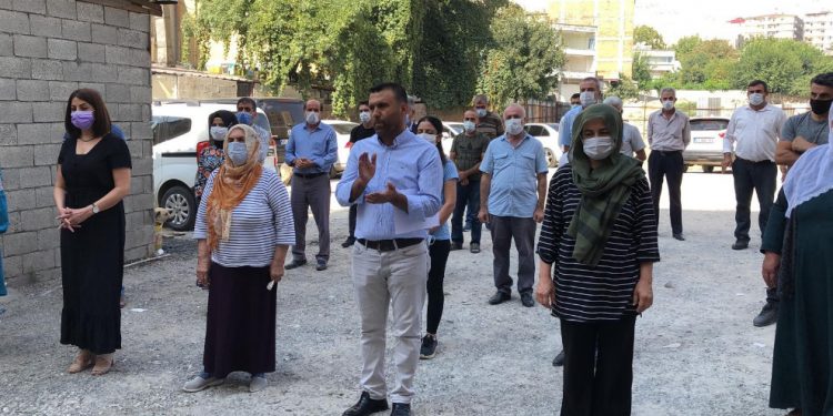Bir çok kentte siyasi soykırım operasyonları protesto edildi