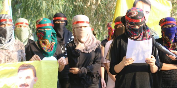 Ezîdî genç kadınları fermanlara karşı özgürlük saflarına katıldı