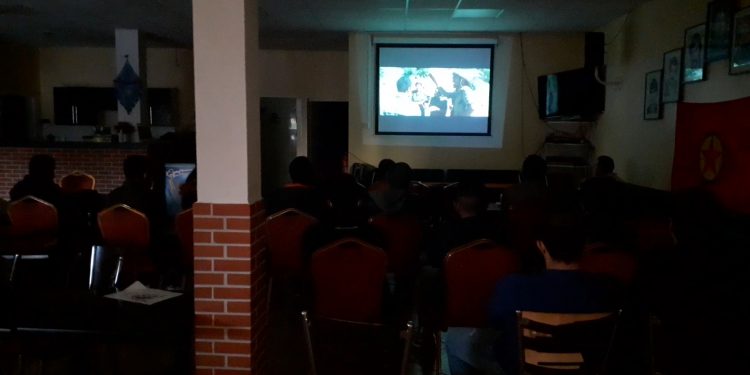 Fransa’da gençler film gösteriminde buluştu