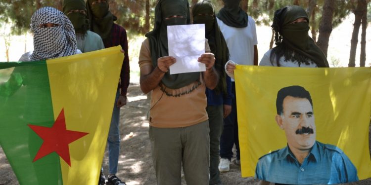 KCK hamlesi çerçevesinde bir grup genç gerilla saflarına katıldı