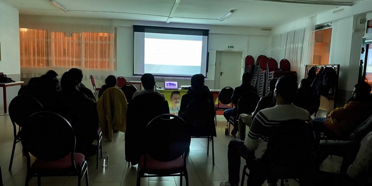 Freiburg’da film gösterimi