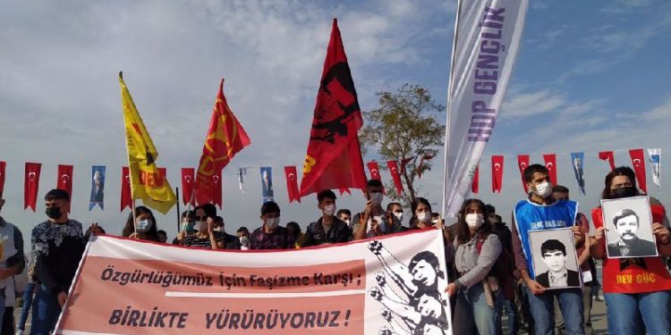 Saldırıya uğrayan Gençlik Örgütleri: Özgürlüğümüz için faşizme karşı birlikte yürüyeceğiz