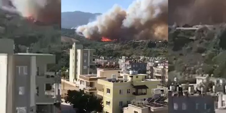 Hatay’da askeri noktalar ateşe teslim oldular